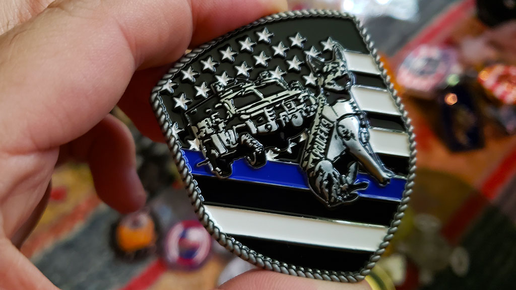 seattle police k9 coin front